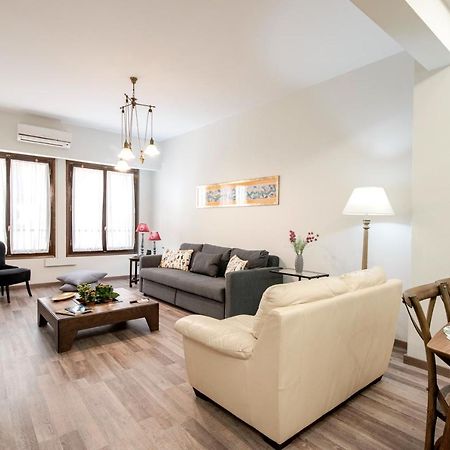 ¨Socrates¨ Traditional Apartment In The Center Of Athens Exterior photo